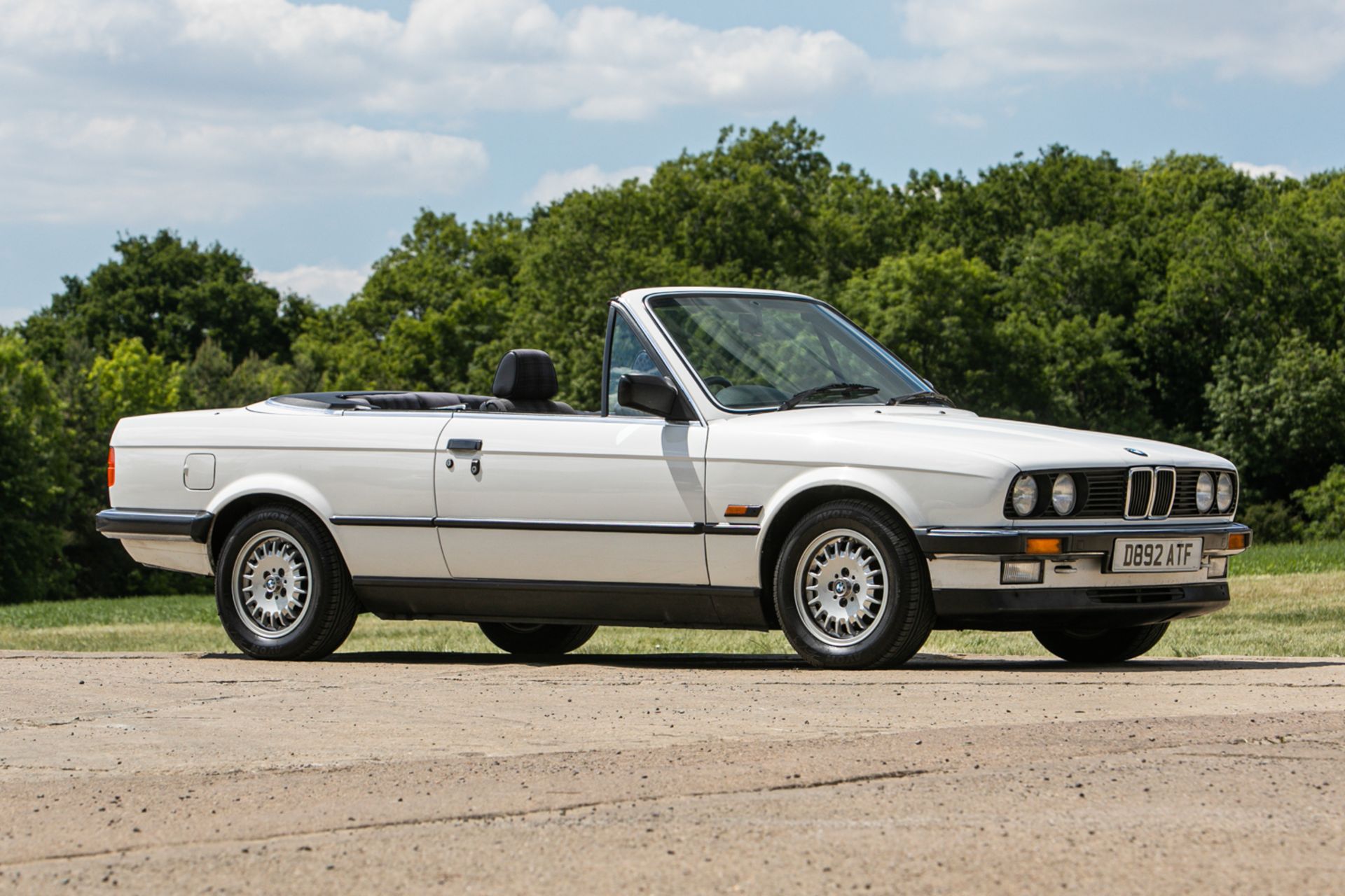 1987 BMW 325i (E30) Cabriolet