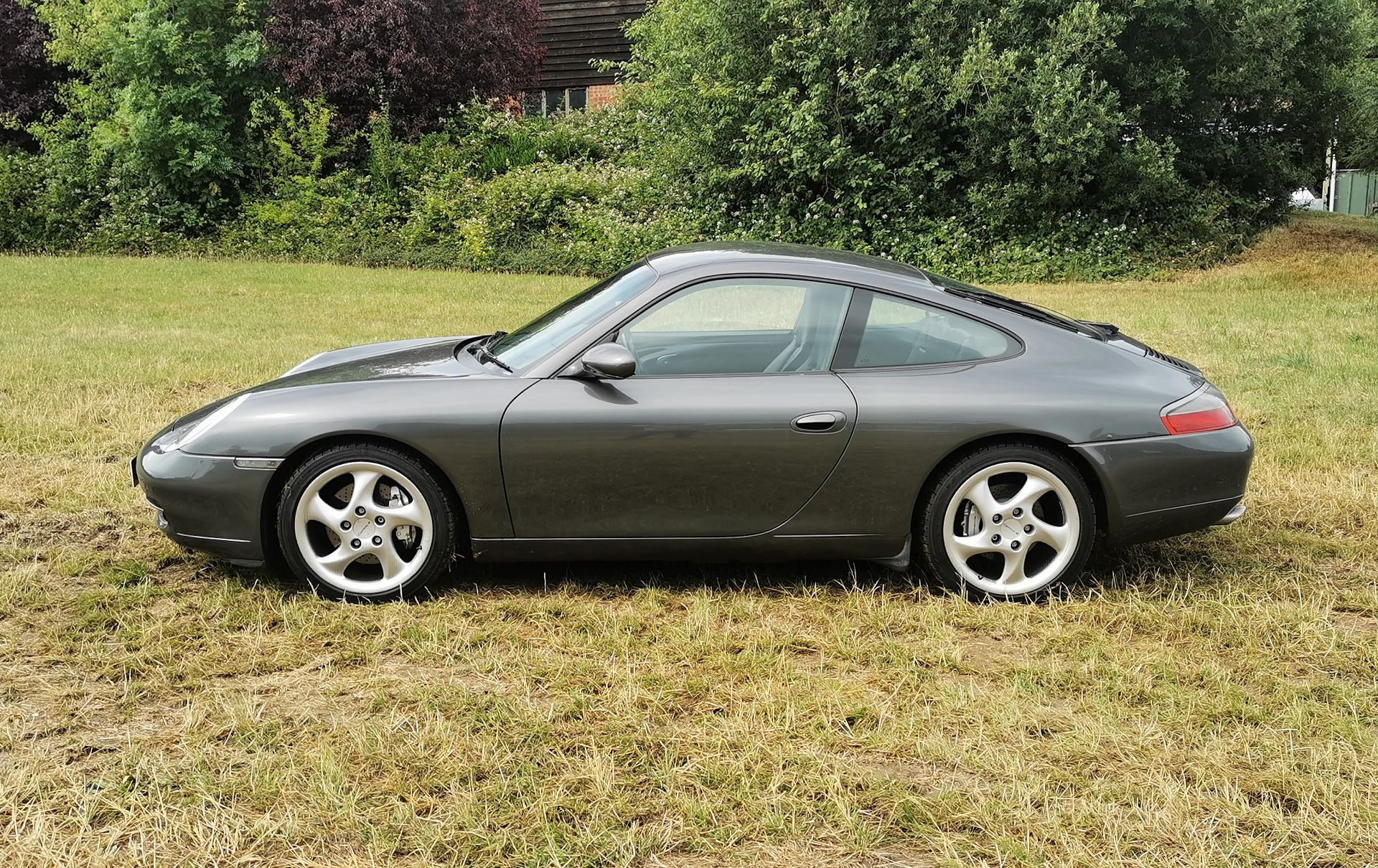 1998 Porsche 911 (996) Carerra 4 Coupe - Image 2 of 7