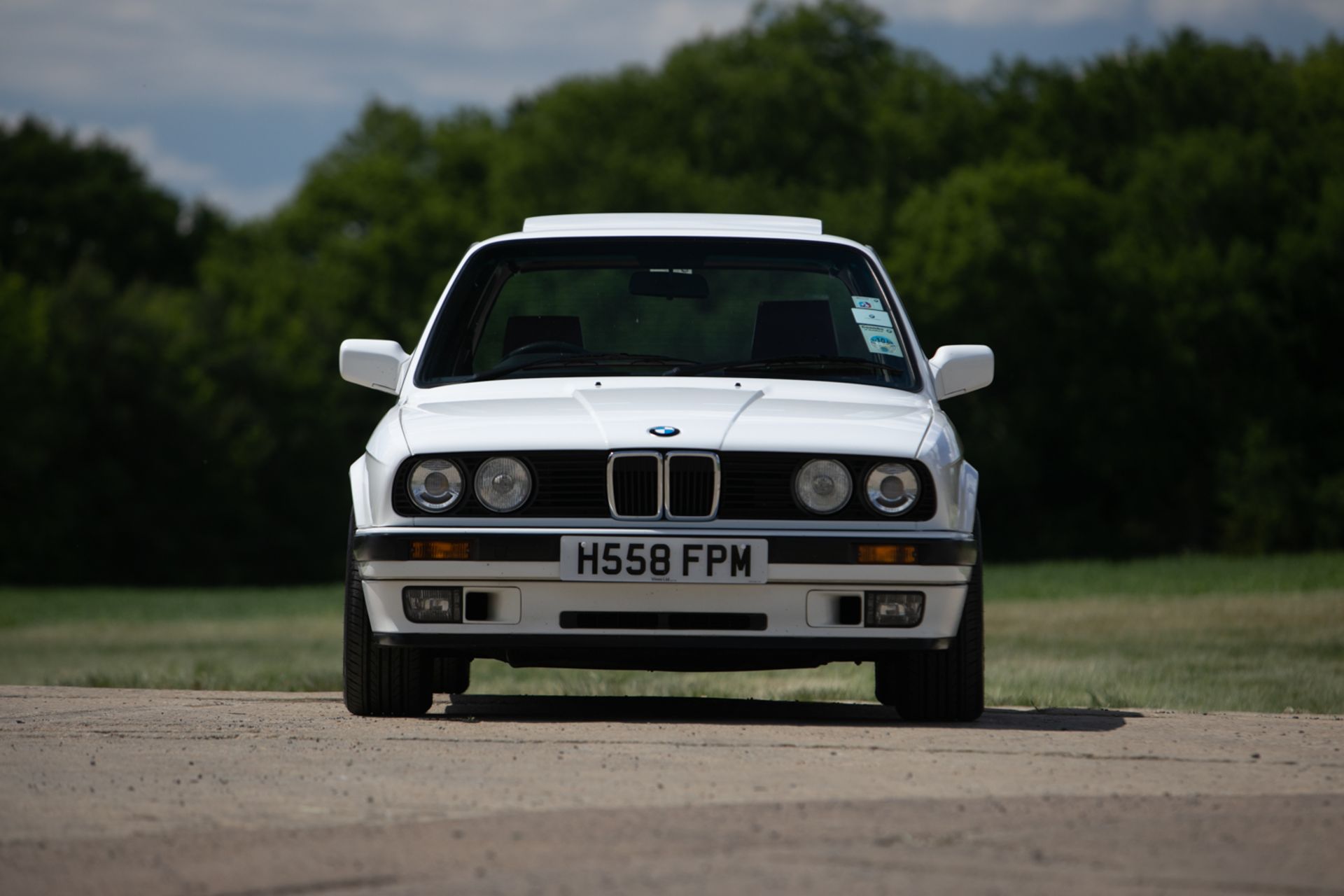 1990 BMW 325i (E30) SE - Image 2 of 12