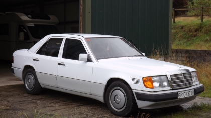 1991 Mercedes-Benz 300D Turbo (W124)