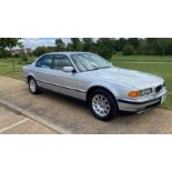 2000 BMW 735i