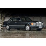 1990 Mercedes-Benz 560 SEL (W126)