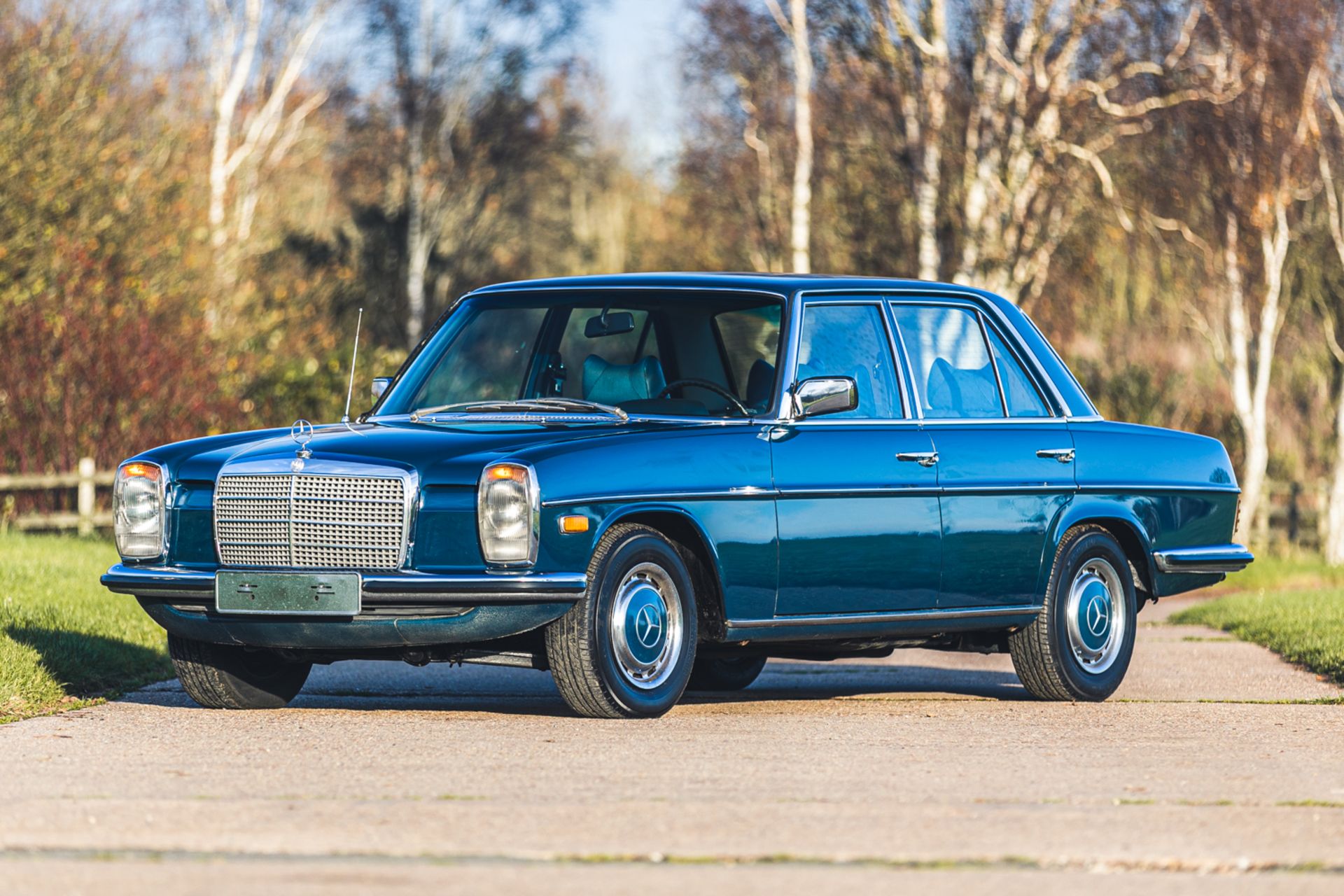 1974 Mercedes-Benz 280E (W114)