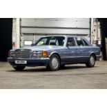 1989 Mercedes-Benz 560 SEL (W126)