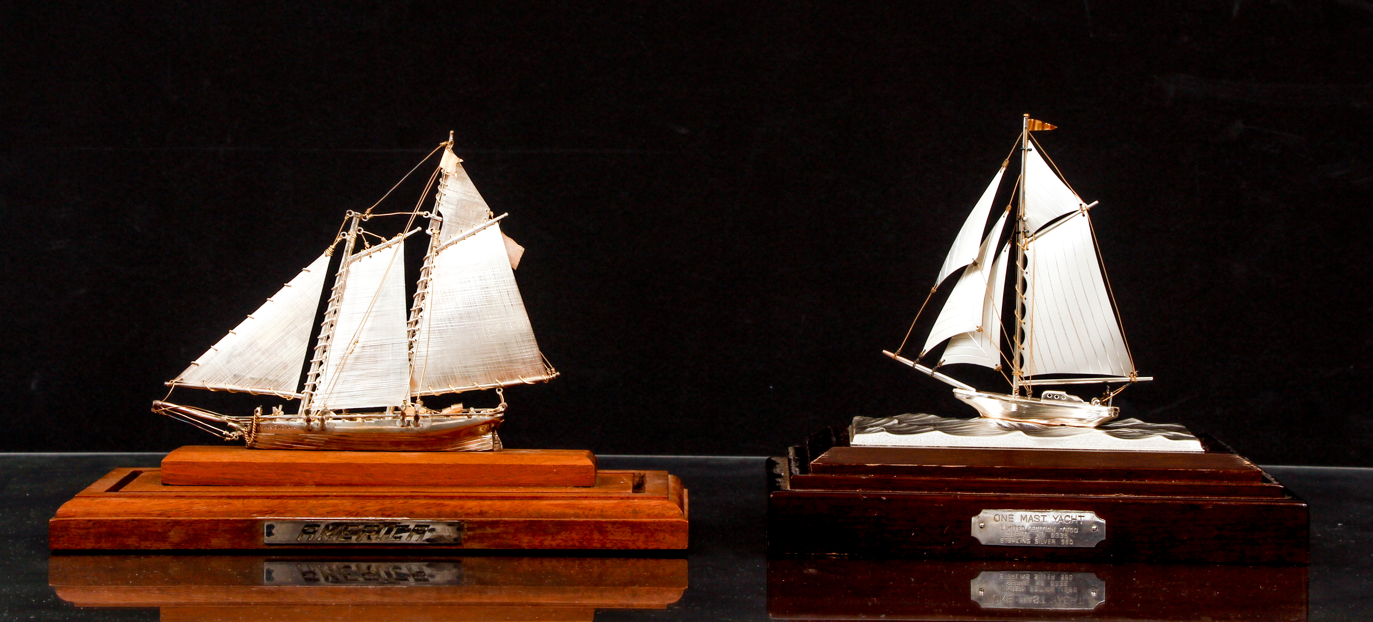 2 Cased sterling miniature Yachts - Image 2 of 9