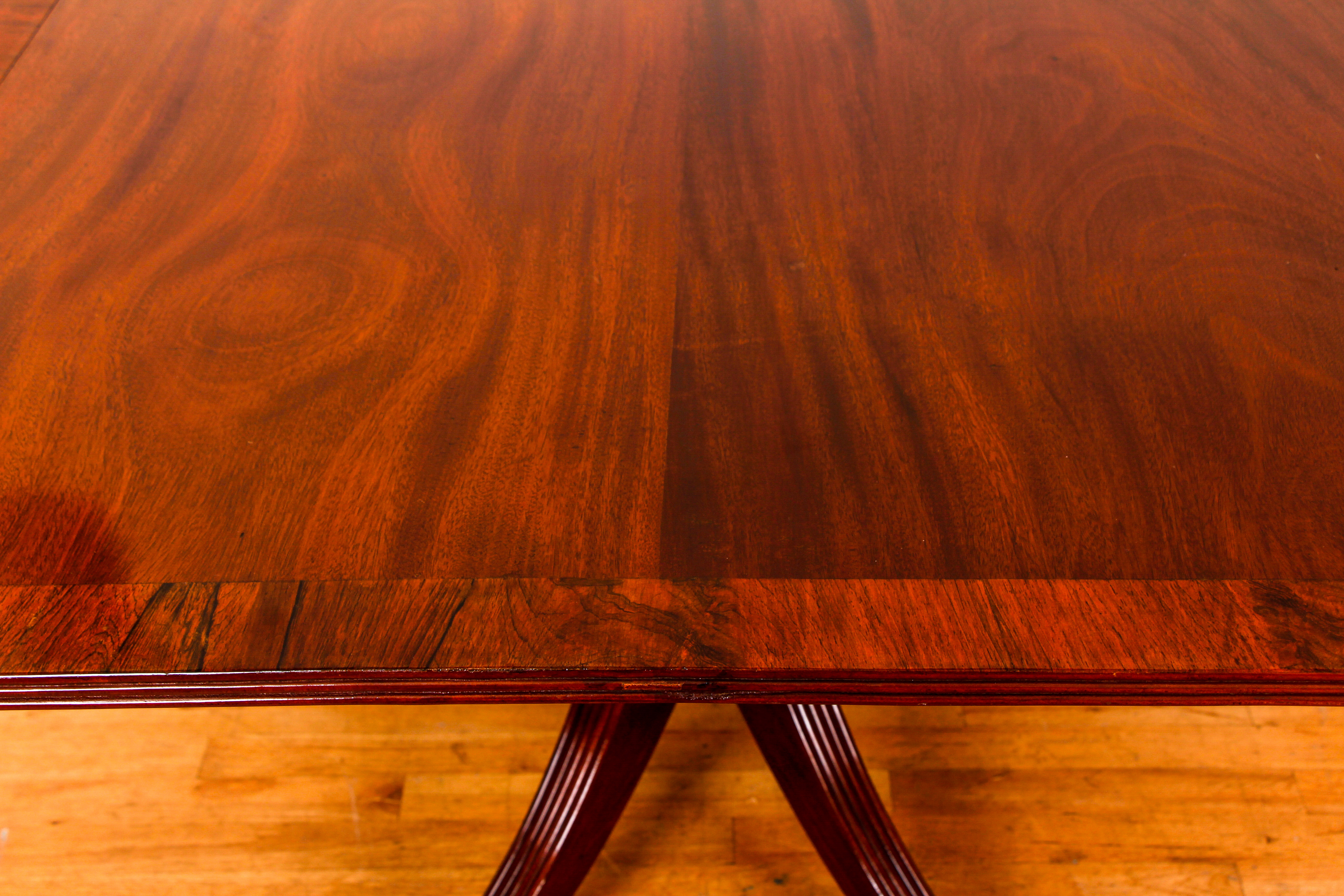 Duncan Phyfe Style triple pedestal dining table - Image 8 of 8