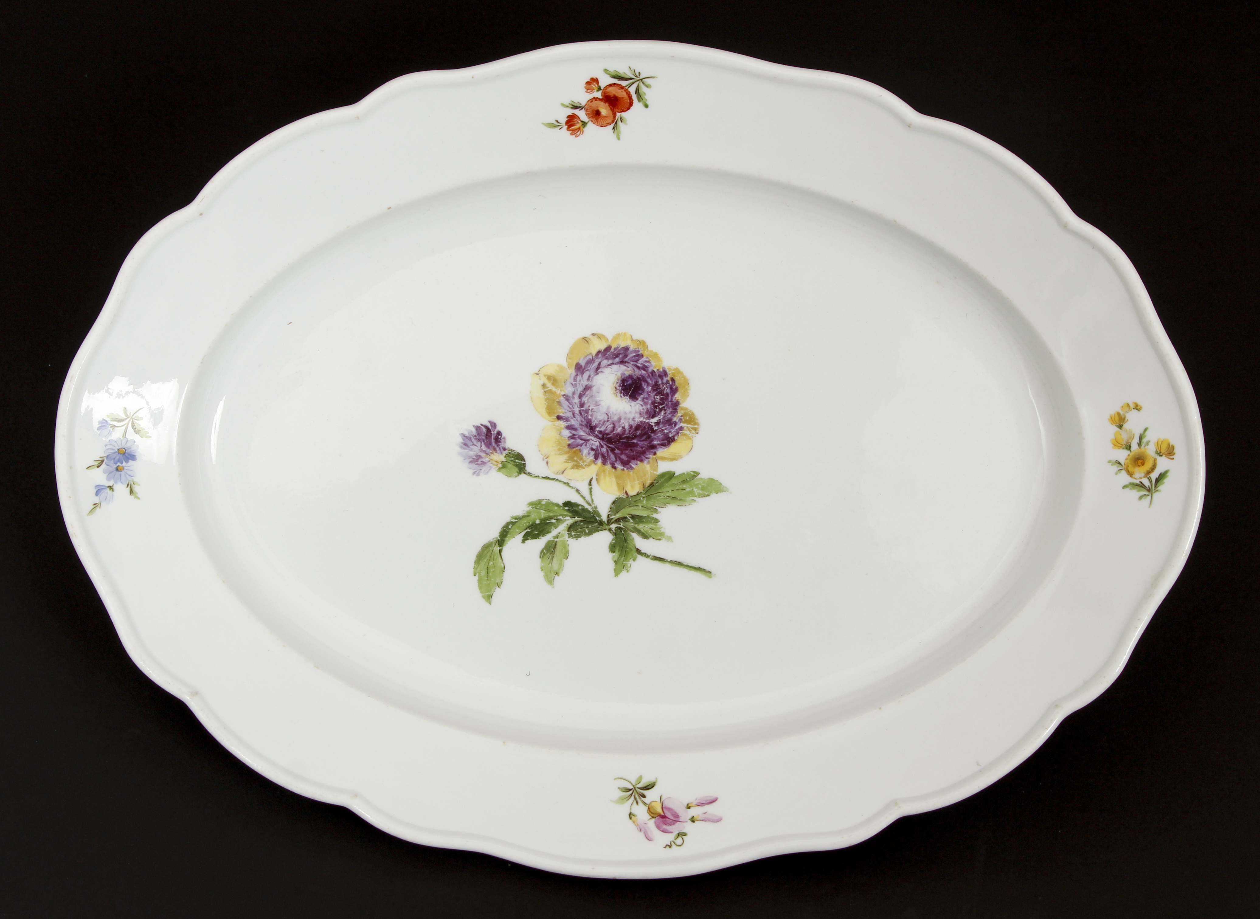 2 oval shaped Meissen Serving Platters - Image 9 of 12