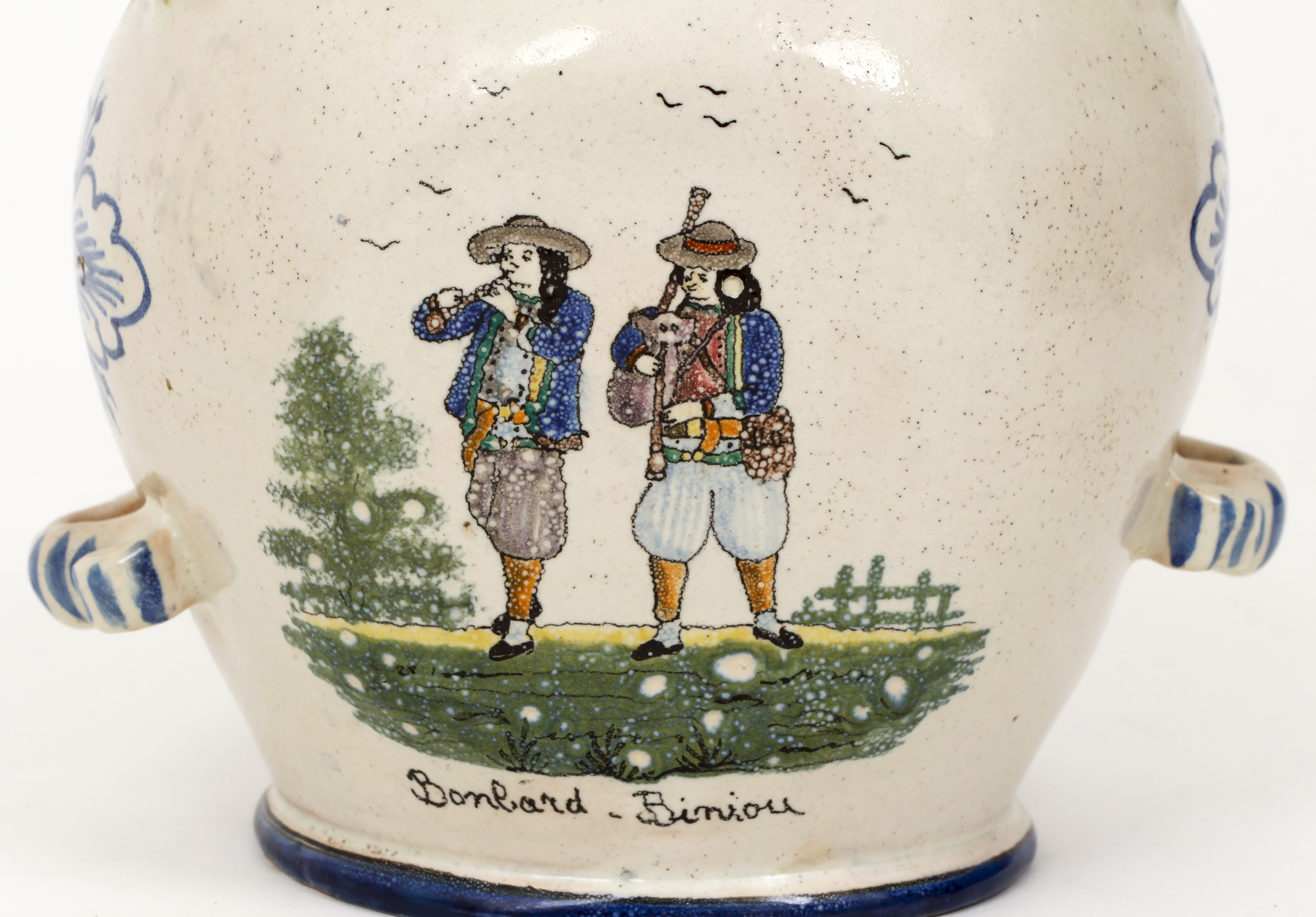 Collection of 11 Old Quimper ceramic pieces - Image 11 of 20