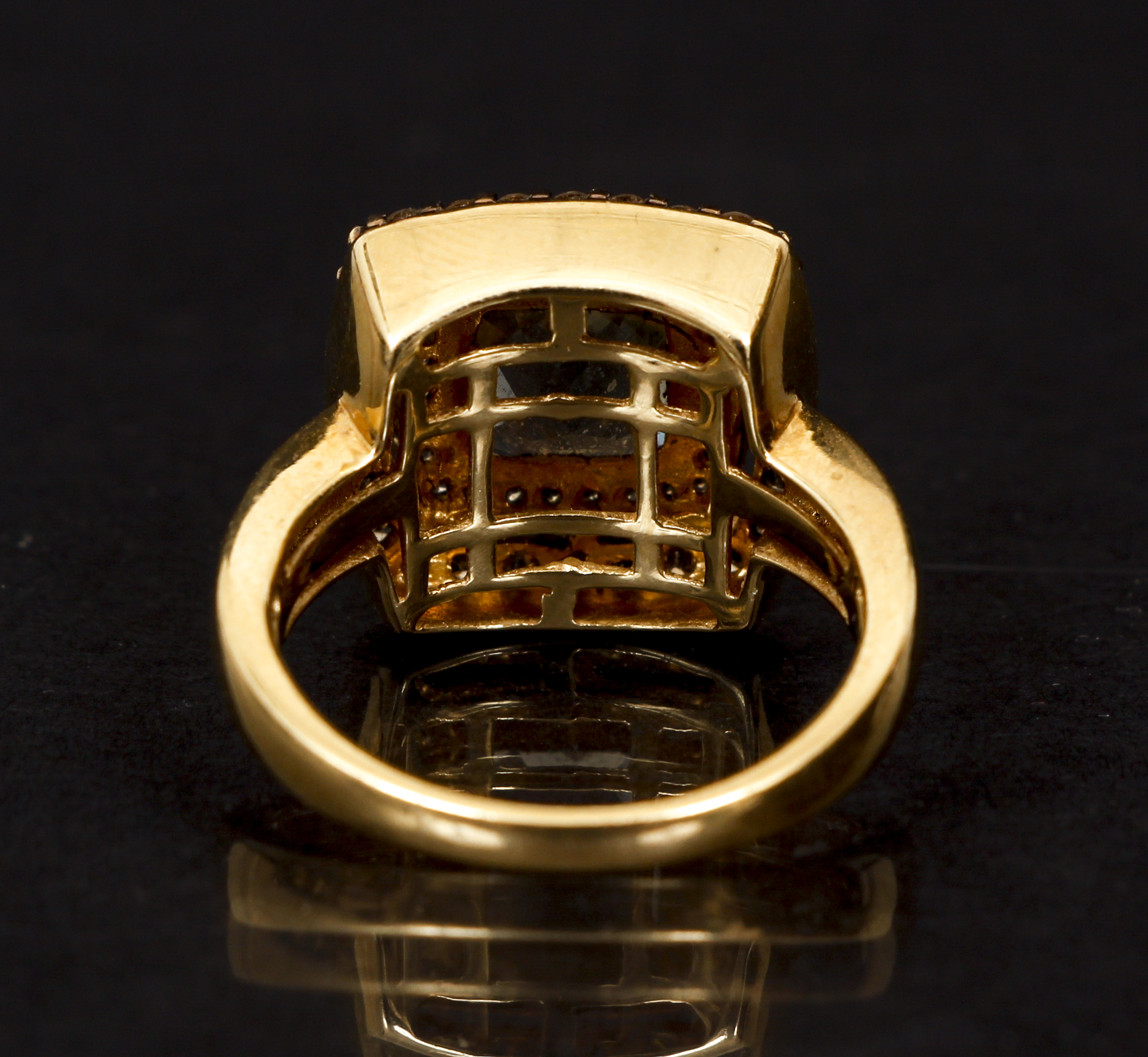 14K Mint Quartz Diamond Ring. - Image 3 of 6