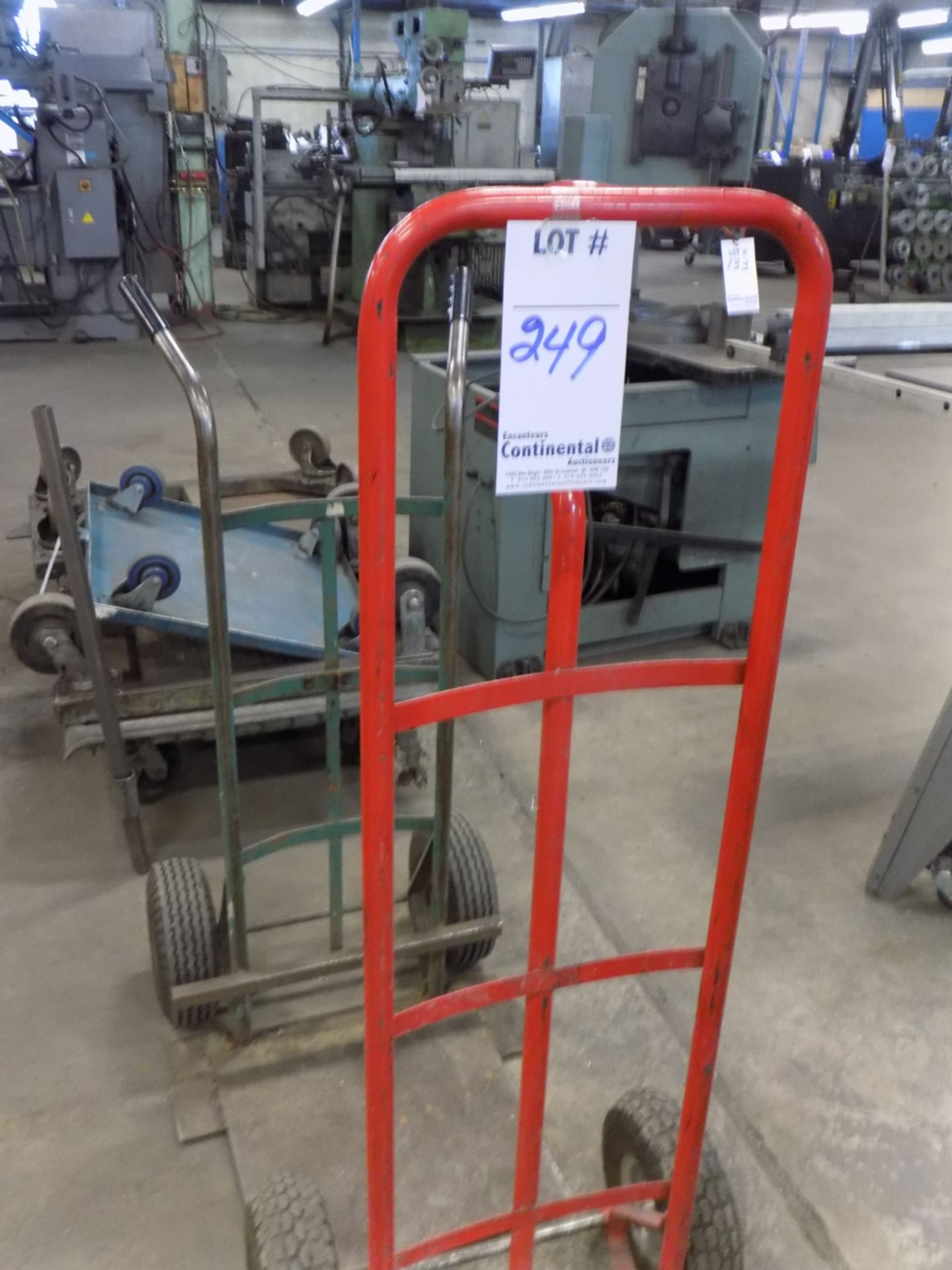 2 HAND TRUCKS