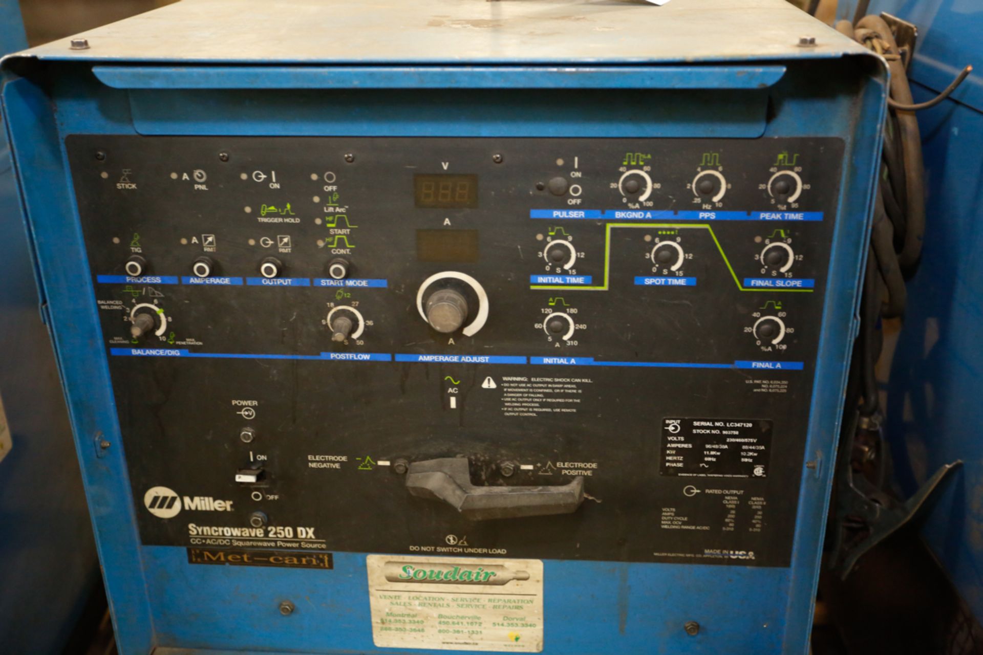 MILLER SYNCROWAVE 250 DX, 250 AMP WELDER S/N: LC347120 - Bild 2 aus 3