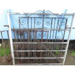 3 IRON GRIDS, 1 FARM GATE + 1 WROUGHT IRON GATE