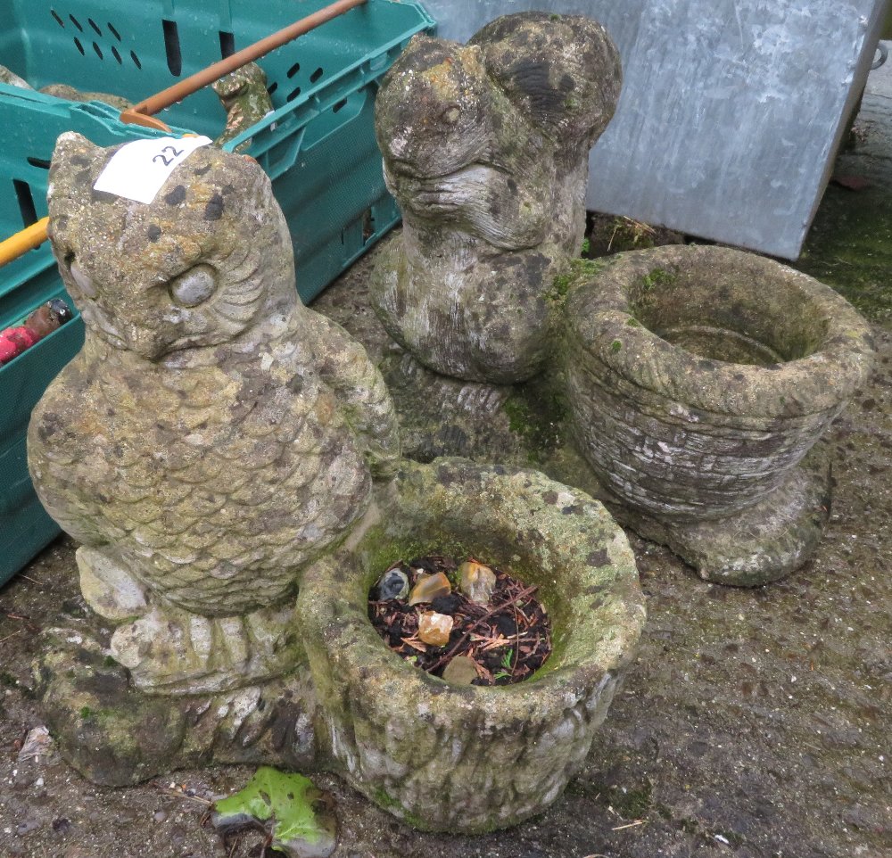 2 ANIMAL PLANTERS