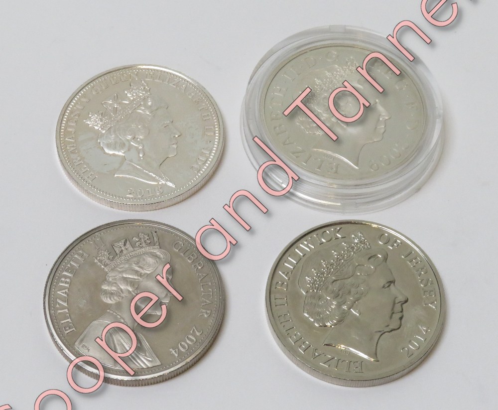 An encapsulated 2009 commemorative £5 coin; a crown and a £5 both celebrating the D-Day landings, - Image 2 of 2