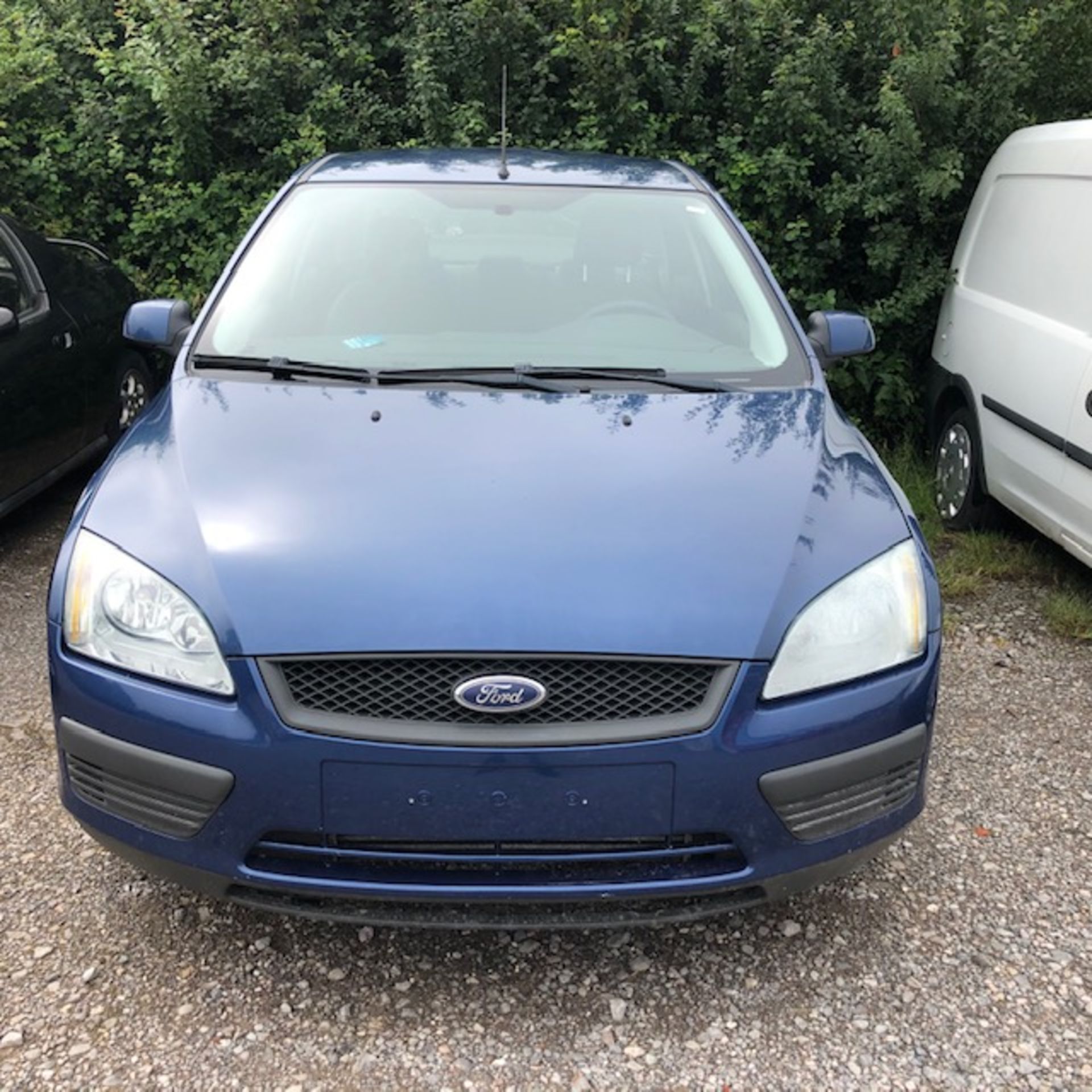 Blue Ford Mondeo 4 door. Appears to be an imported vehicle, possibly from France, no V5 so sold