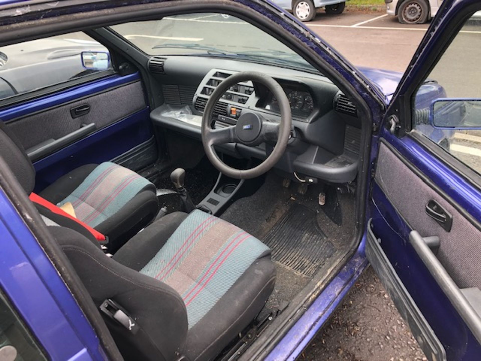 Fiat Cinquecento Reg No R118 WND 2 door in blue. We have V5 and keys, this vehicle started very - Image 5 of 6