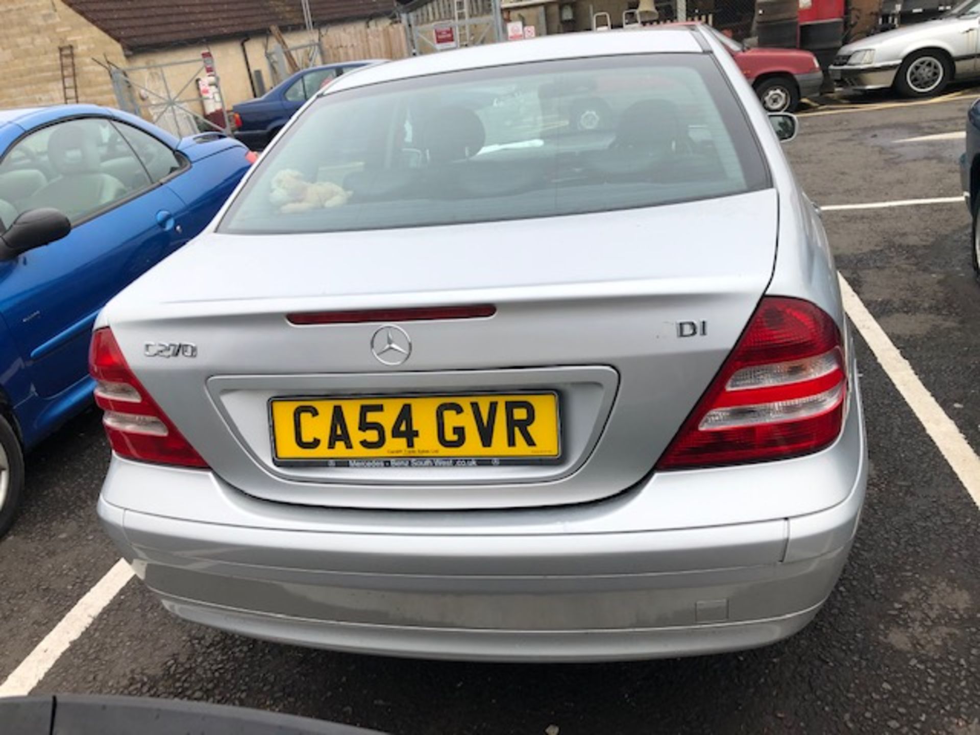 Mercedes C270 4 door saloon CDi Reg No CA54 GVR. Appears to be complete and in relatively good - Image 4 of 5