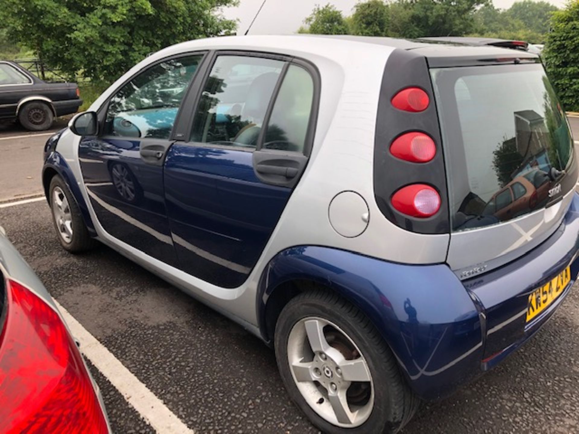 Smart Car 4 door in blue and silver Reg No KW54 ZVA. We have the V5, we have keys and this vehicle - Image 2 of 6