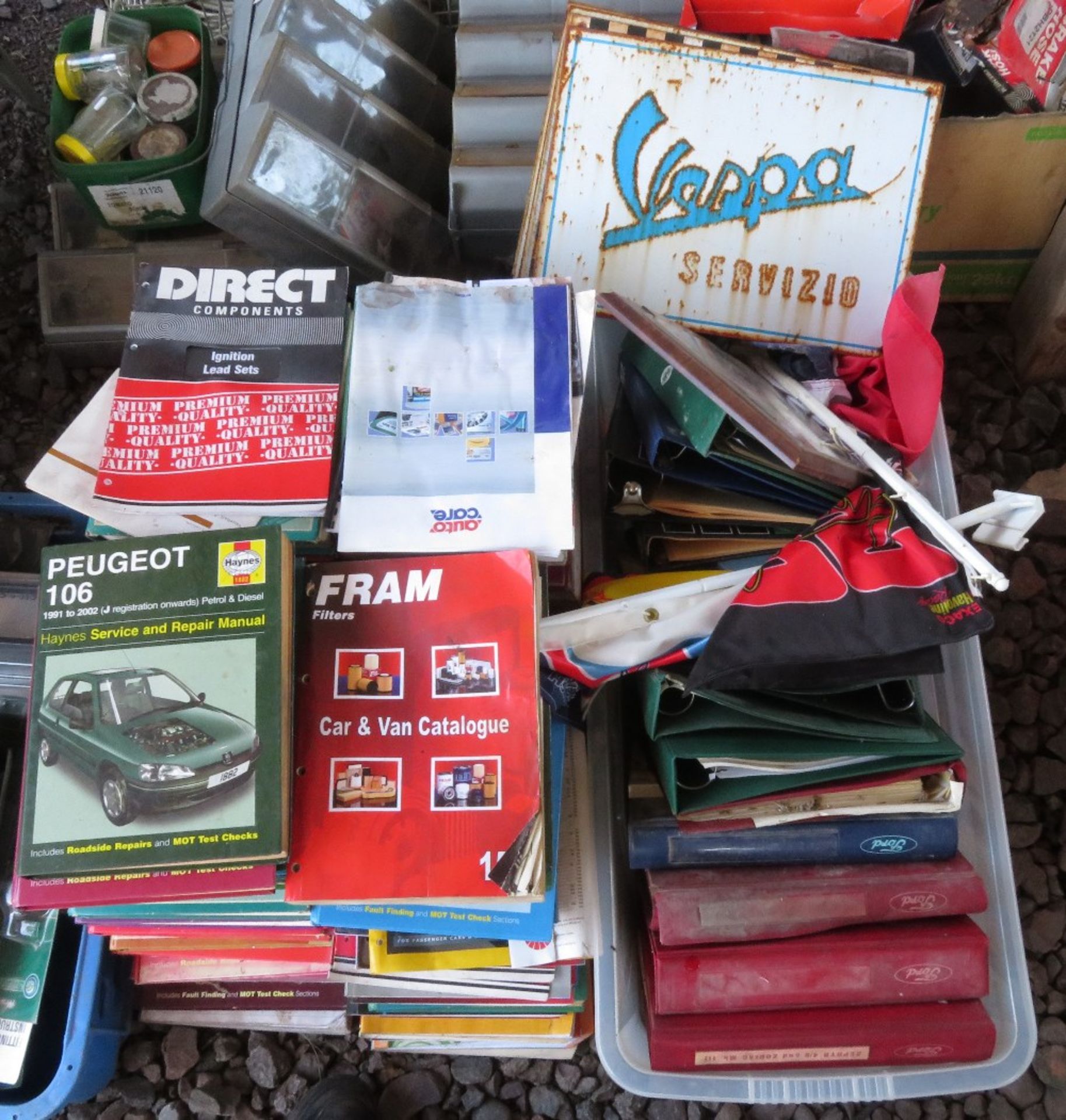 Large quantity of Haynes motoring manuals, various part catalogues and service booklets including
