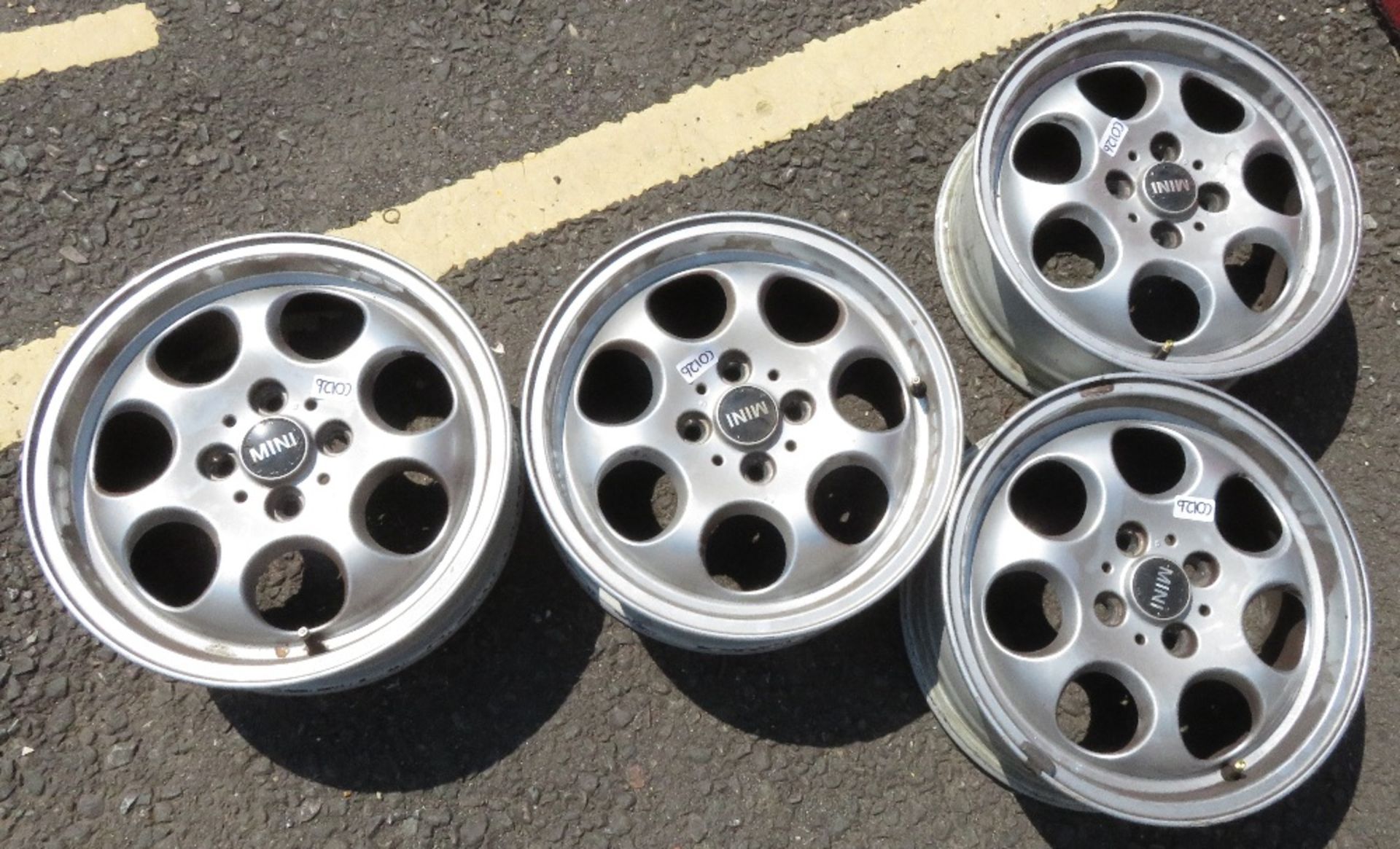 Set of four 15 Mini One alloy wheels"