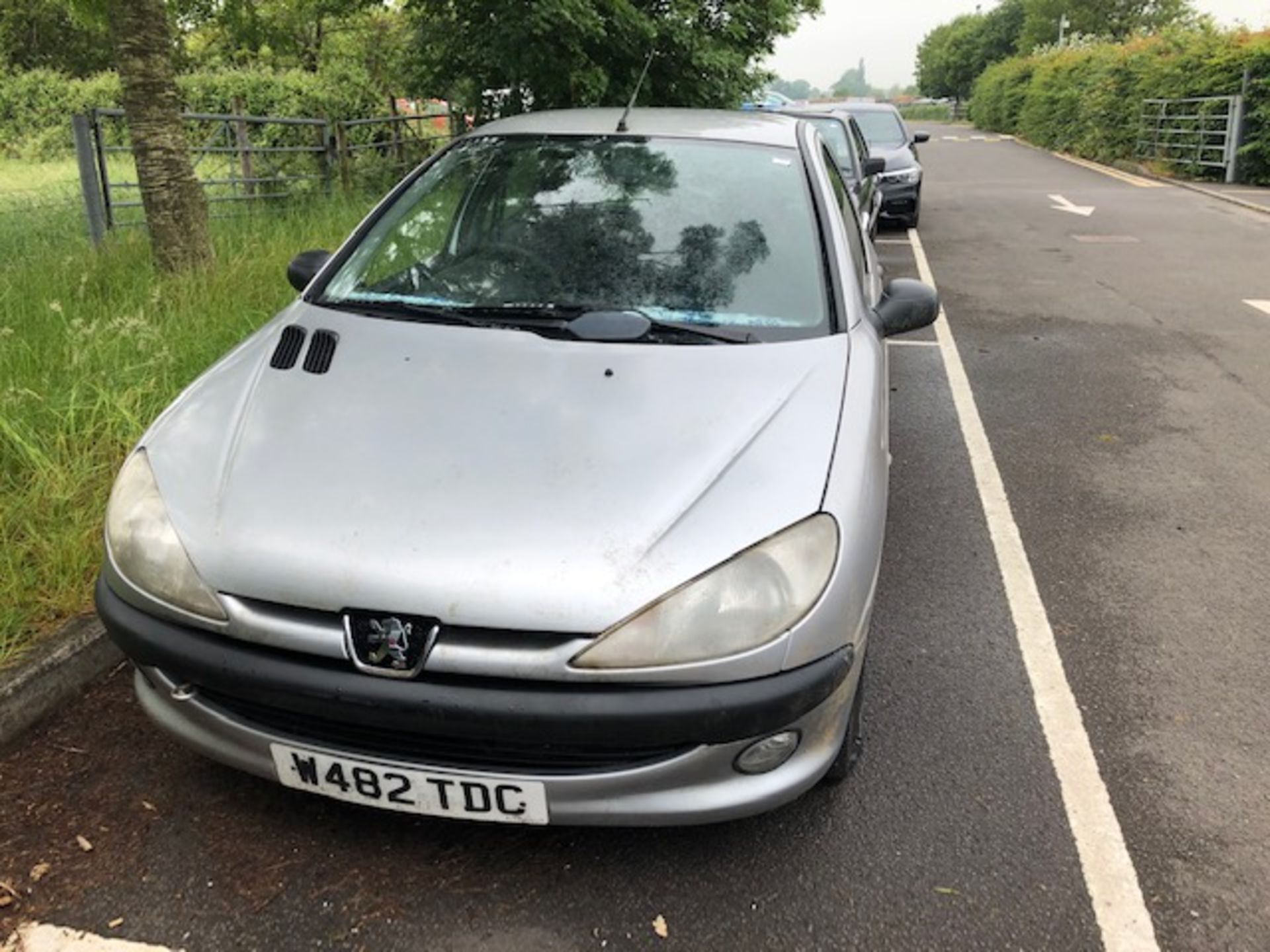 Peugeot 206 Reg No W482 TDC. We have the V5 and keys, the vehicle doesn't run, appears to be