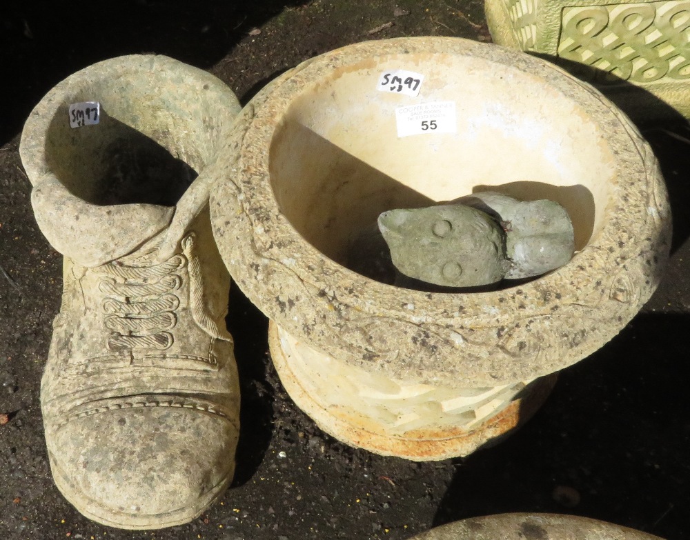 ROUND COTSWOLD PLANTER, STONE BOOT & CAT