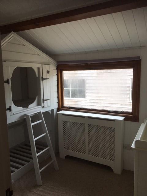 TWIN UNIT MOBILE CABIN, 30 FEET BY 20 FEET WITH DECKED AREA, IDEAL PROPANE COMBI BOILER FOR HOT - Image 7 of 9