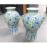 PAIR OF MODERN VASES IN JAPANESE STYLE