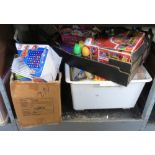 3 BOXES OF ASSORTED TOYS TO INCLUDE AEROPLANE KITS, ETC