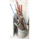 GALVANISED BIN TOGETHER WITH ASSORTED GARDEN TOOLS & STEP LADDER