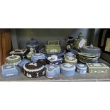 GOOD COLLECTION OF MODERN WEDGWOOD ITEMS