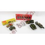 A Dinky toys 25 -pounder field sunset, 697, along with Britains military figures, and other models