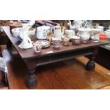 LOW OAK COFFEE TABLE