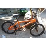 20 ZINC OUTBACKER BMX BICYCLE WITH STUNT PEGS"