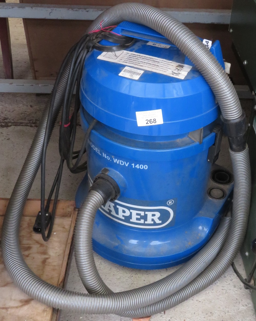 DRAPER INDUSTRIAL VACUUM