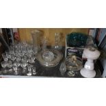 QUANTITY OF GLASSWARE