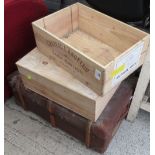 2 WINE CRATES & WOODEN RIBBED TRUNK