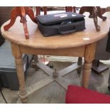 ROUND PINE KITCHEN TABLE