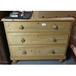 VICTORIAN PINE CHEST OF DRAWERS