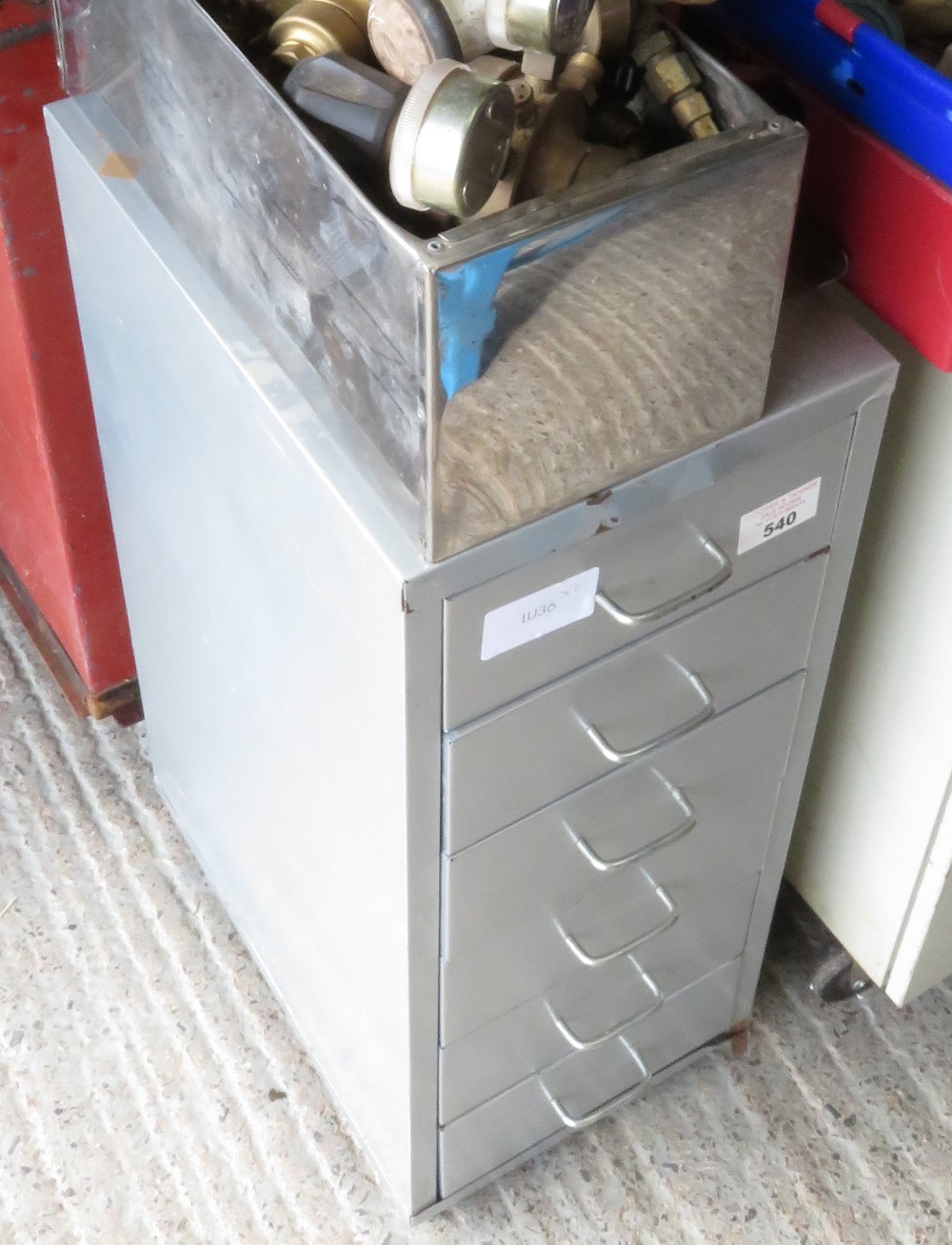 6 DRAWER METAL CABINET