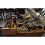 LARGE COLLECTION OF KITCHEN SCALES & BRASS WEIGHTS