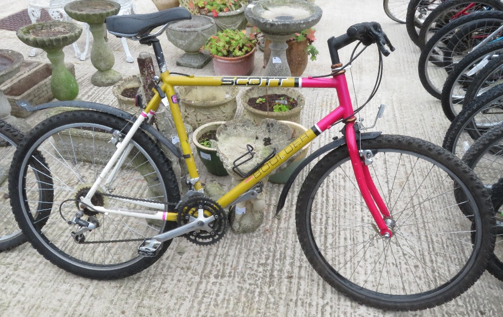 SCOTT BOULDER GENTS RIGID BICYCLE WITH MUDGUARDS