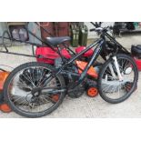 BARRACUDA TONGA SPRUNG FORKS BICYCLE