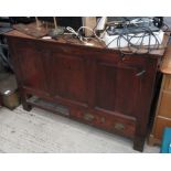 19TH CENTURY OAK MULE CHEST WITH FALSE DRAWER FRONT TO BASE