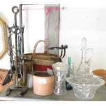 HALF SHELF OF GLASSWARE, BRASS ITEMS & FIRE IRONS