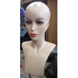 MANNEQUIN HEAD