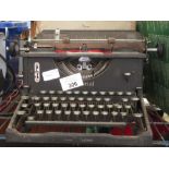 OLD IMPERIAL TYPEWRITER, BOXED HAT & RECORDS