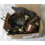 COLLECTION OF BRASS ORNAMENTS, BRASS DOOR HANDLES & HORSE BRASS'S