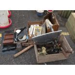 VARIOUS METALWARE INCLUDING FIRESIDE ITEMS, CLOCK WEIGHTS & OTHER COLLECTABLES