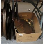 COLLECTION OF BRASS ITEMS, TRAY, TABLE ON WOODEN STAND